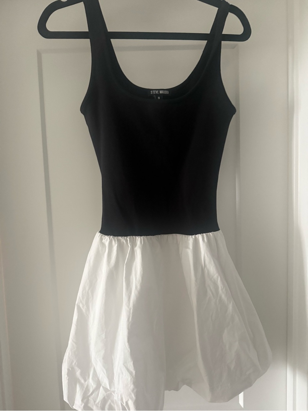 Steve Madden Black & White Sleeveless Fit-and-Flare Mini Dress